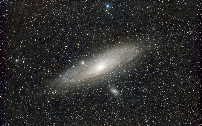 Galaxy Table Linens